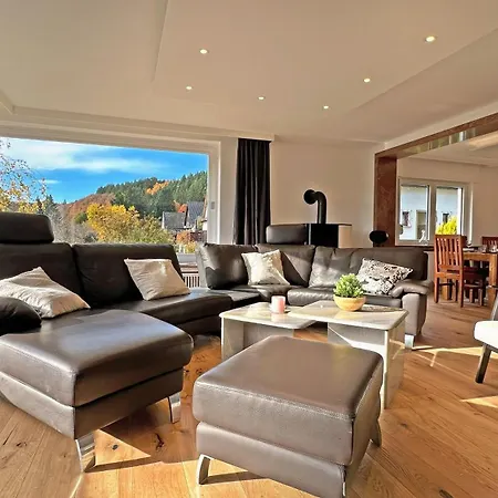 Hörnchen Ferienhaus *